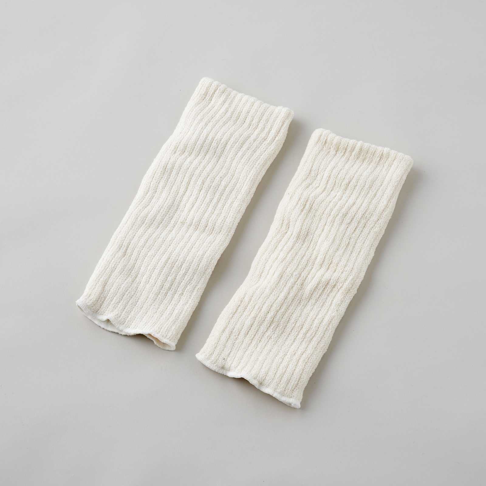 ガラ紡のレッグウォーマー 生成