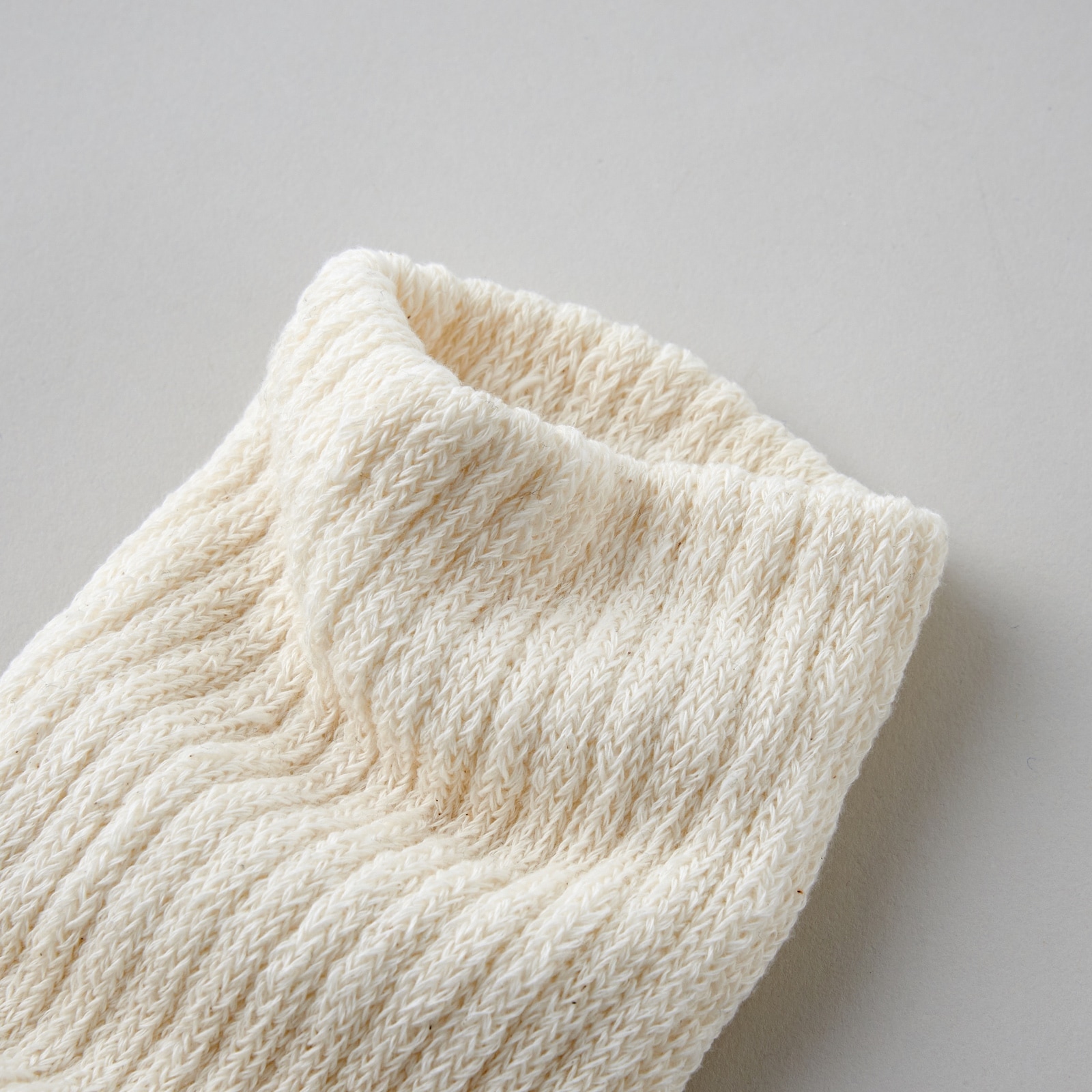 ガラ紡のレッグウォーマー 生成