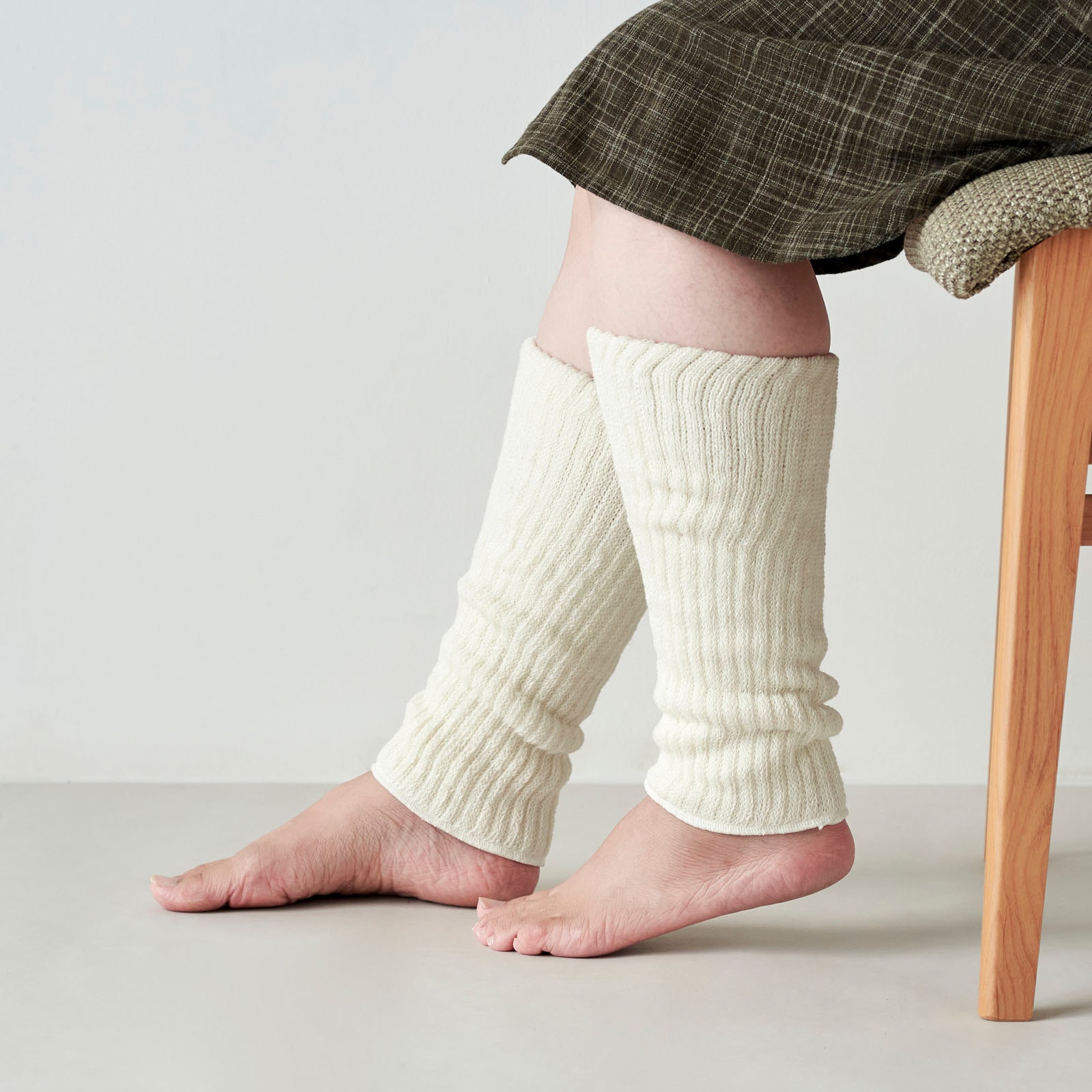 ガラ紡のレッグウォーマー 生成