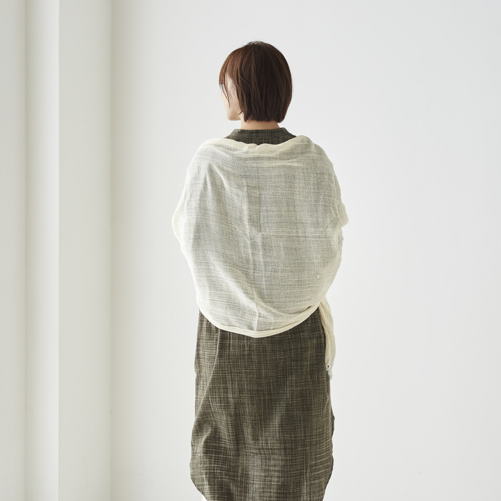 生成りのUVカットストール