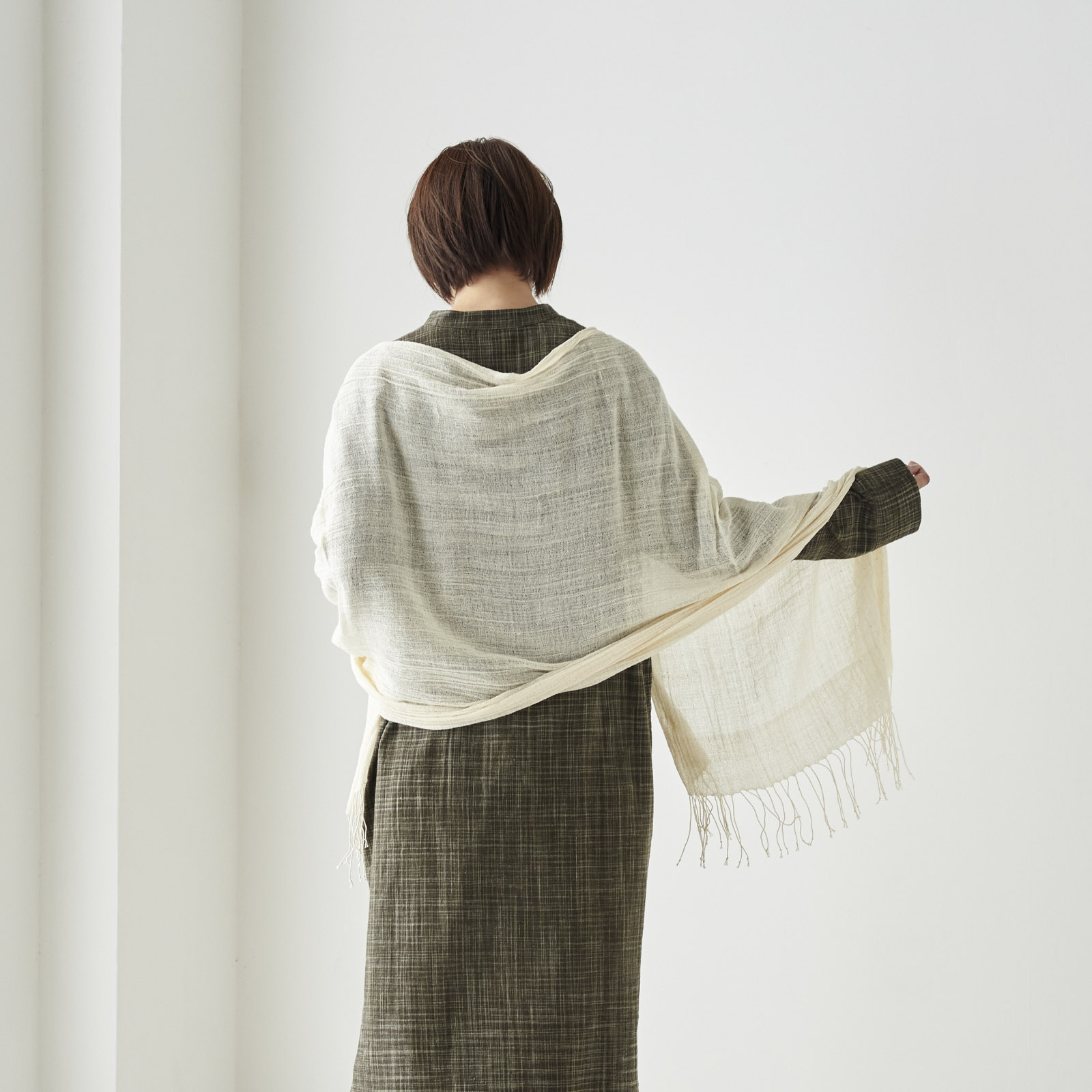 生成りのUVカットストール