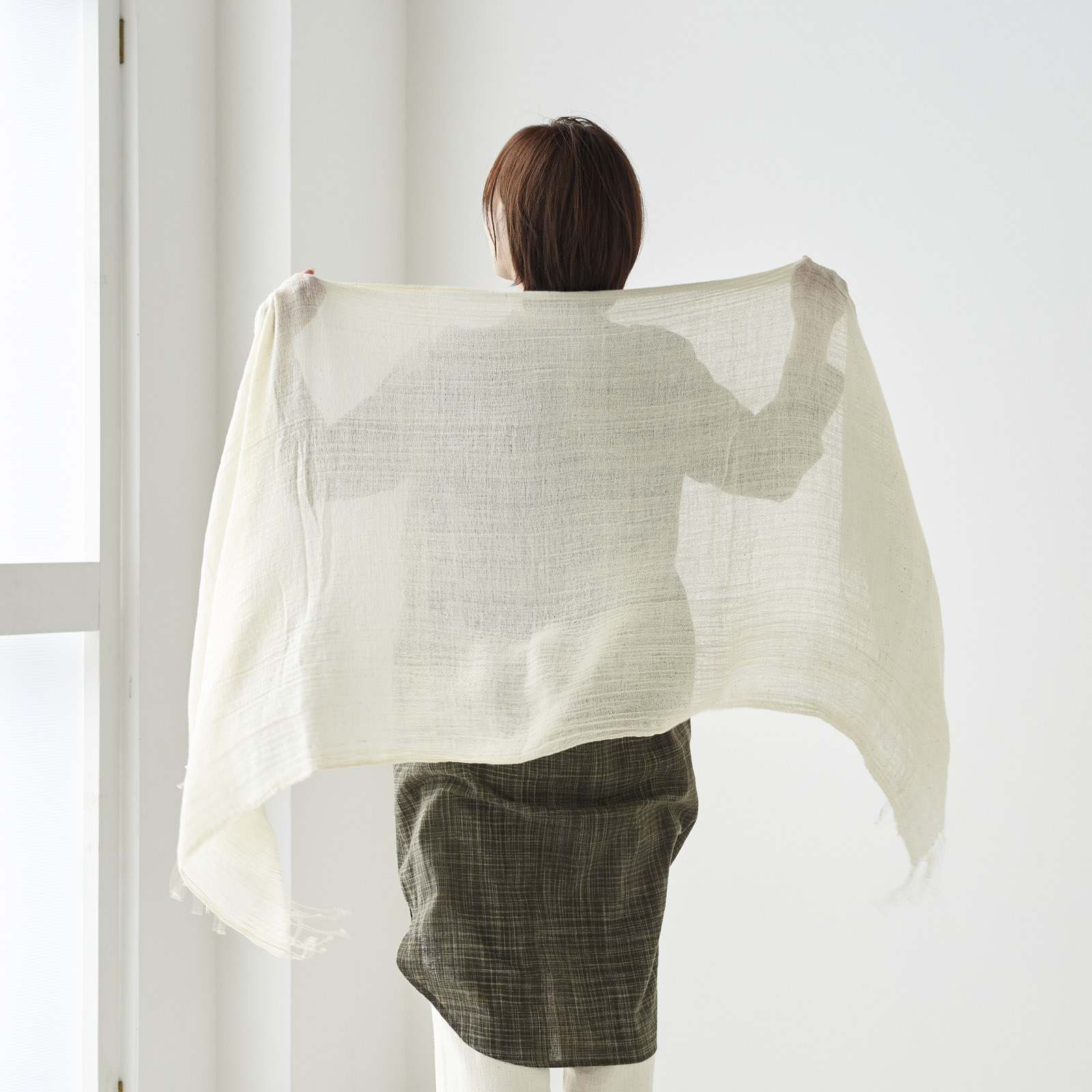 生成りのUVカットストール