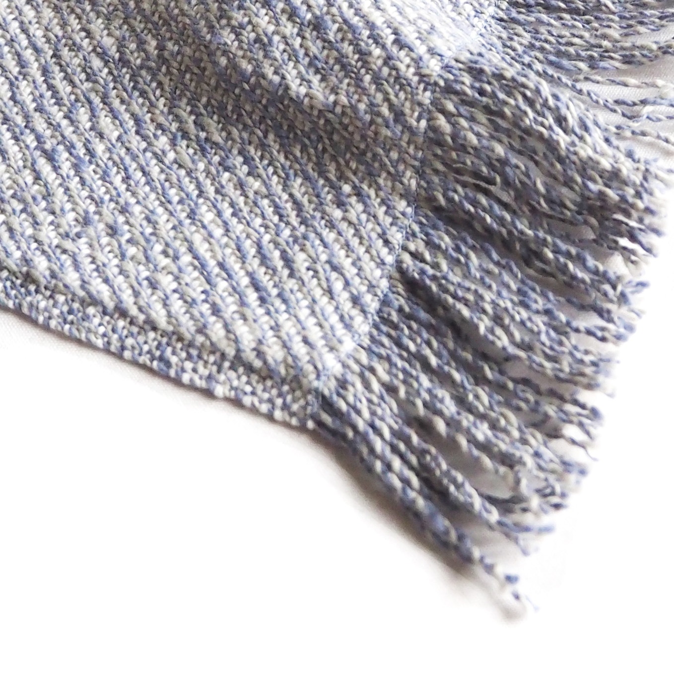 417/2綾織りストール　3色展開