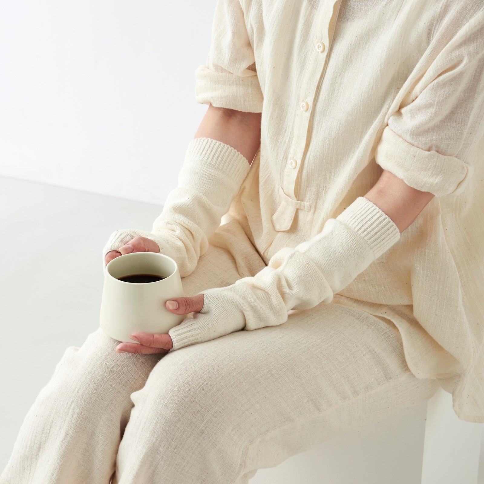 ガラ紡のアーム&レッグウォーマー