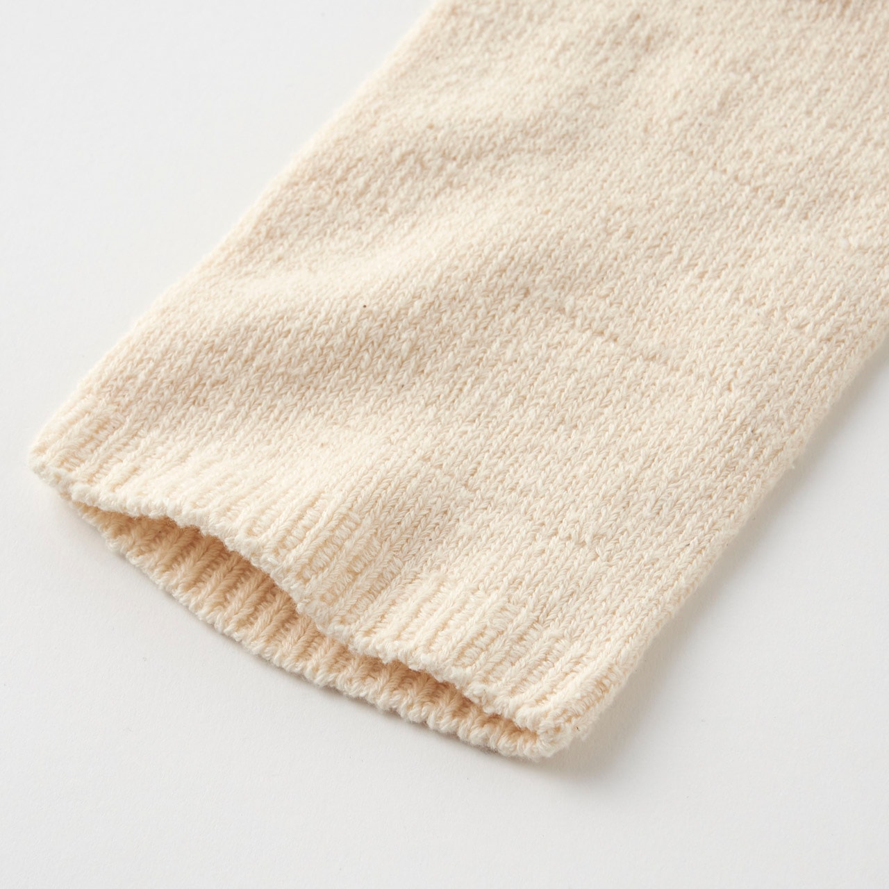 ガラ紡のニットパンツ