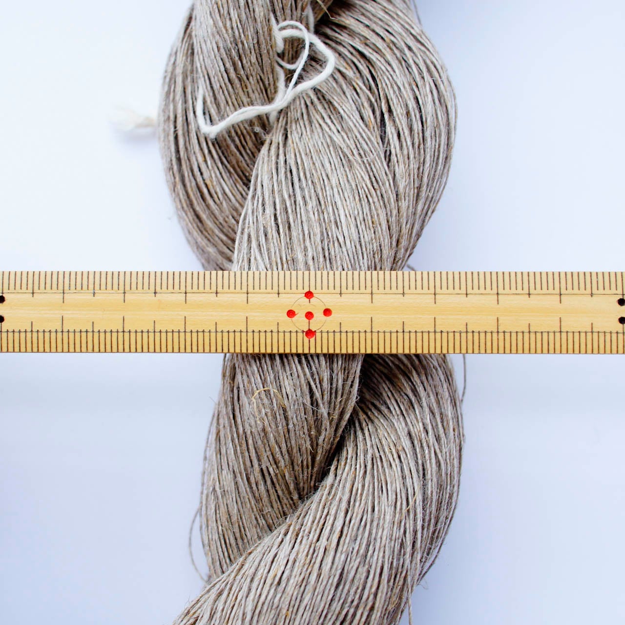 リネン8/1糸 生成 100g綛