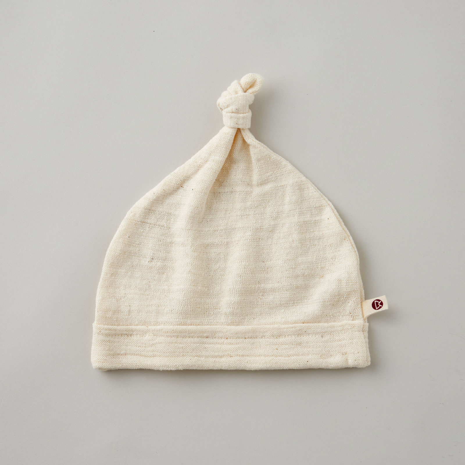 手紡ぎのベビーニットキャップ