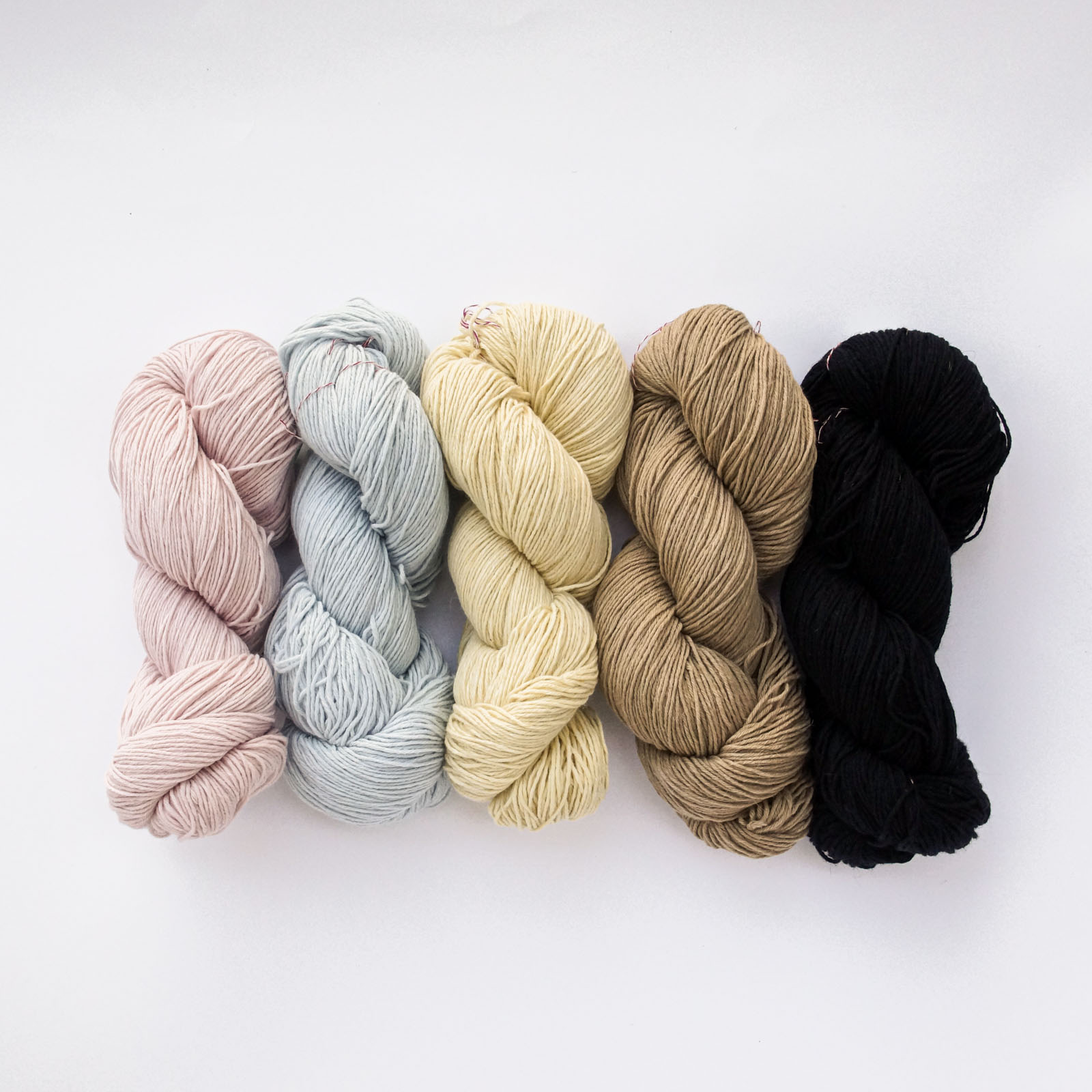 アンゴララム6/24　100g綛