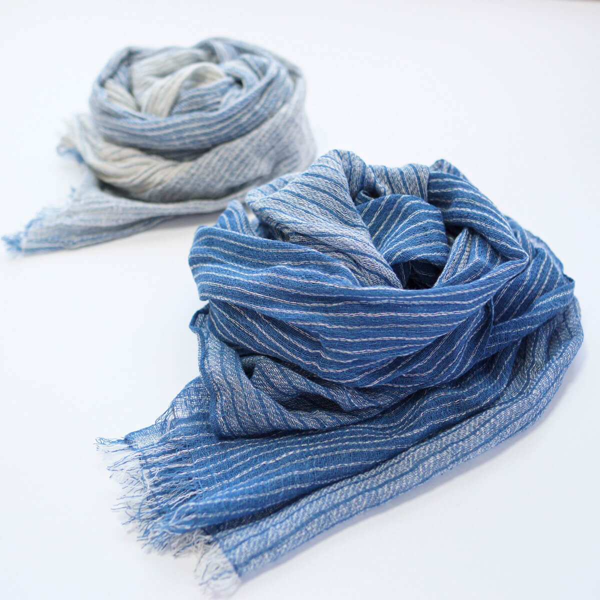 藍染UVカットストール　2色展開