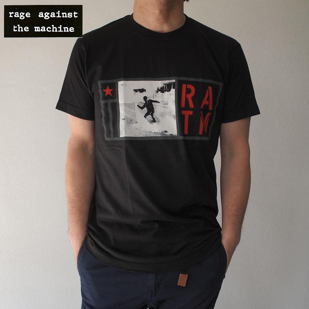 " SMOKE GRENADA " " RAGE AGAINST THE MACHINE  " Tee