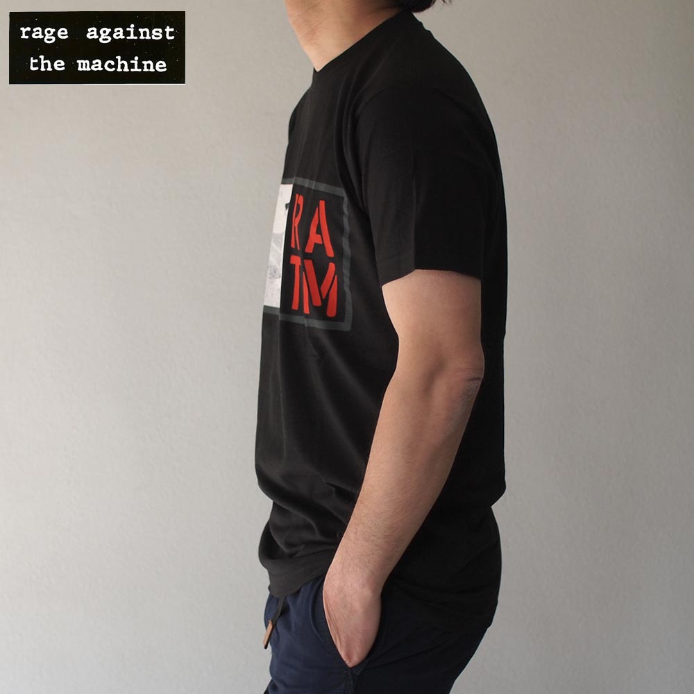 " SMOKE GRENADA " " RAGE AGAINST THE MACHINE  " Tee
