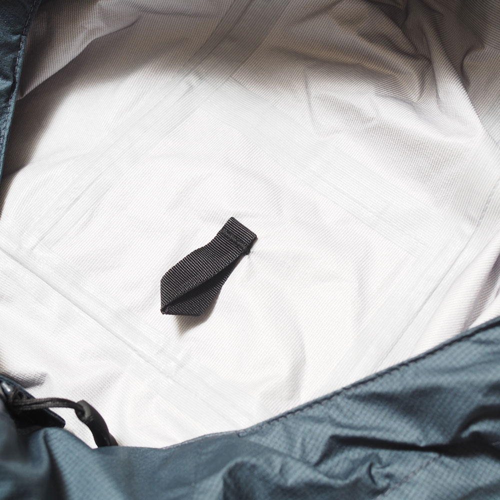 WALKER SHELL JACKET / GRAPHITE NAVY / TRAIL BUM �ȥ쥤��Х�