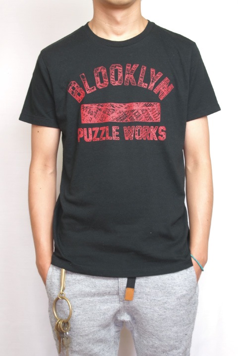 PUZZLE WORKS (ѥ)Brooklyn T-shirts ֥åԥ BLACK)