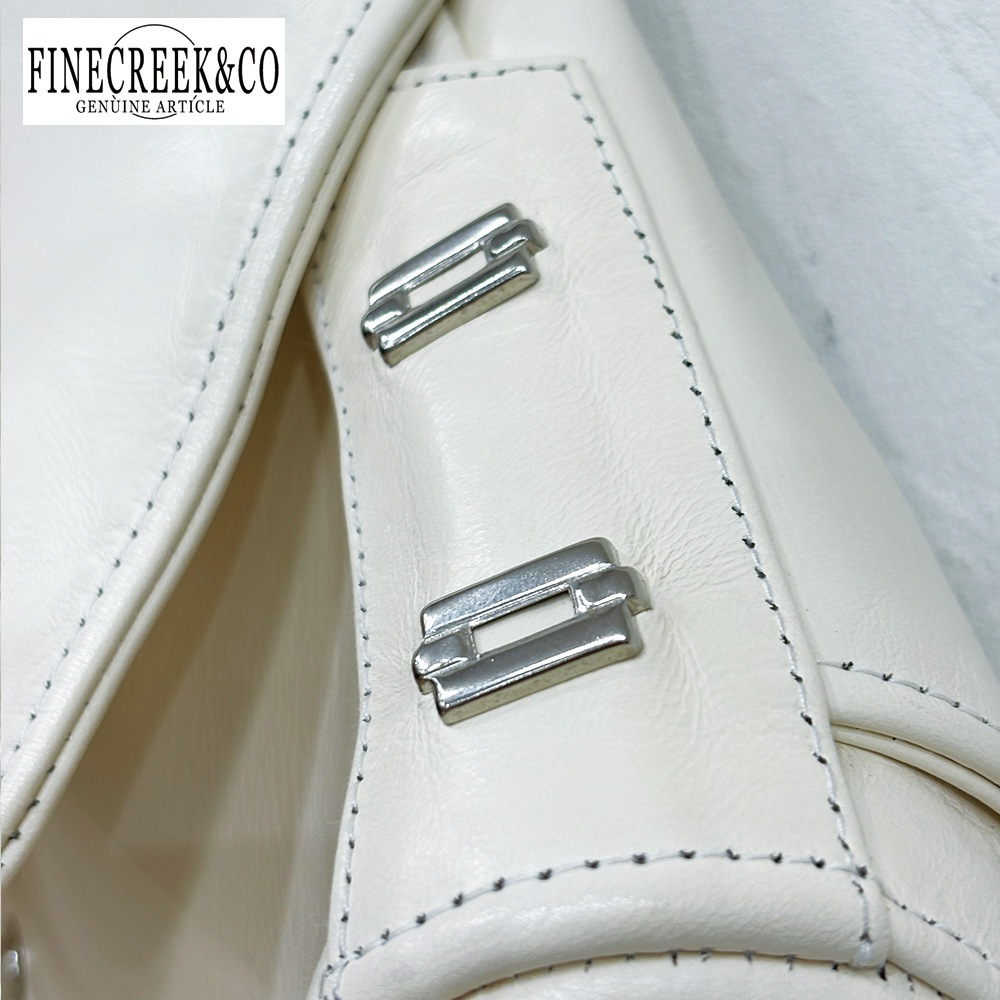 ͽ����2026SS ACJK085 SHARON (36-42) / WHITE / FINECREEK LEATHERS&CO