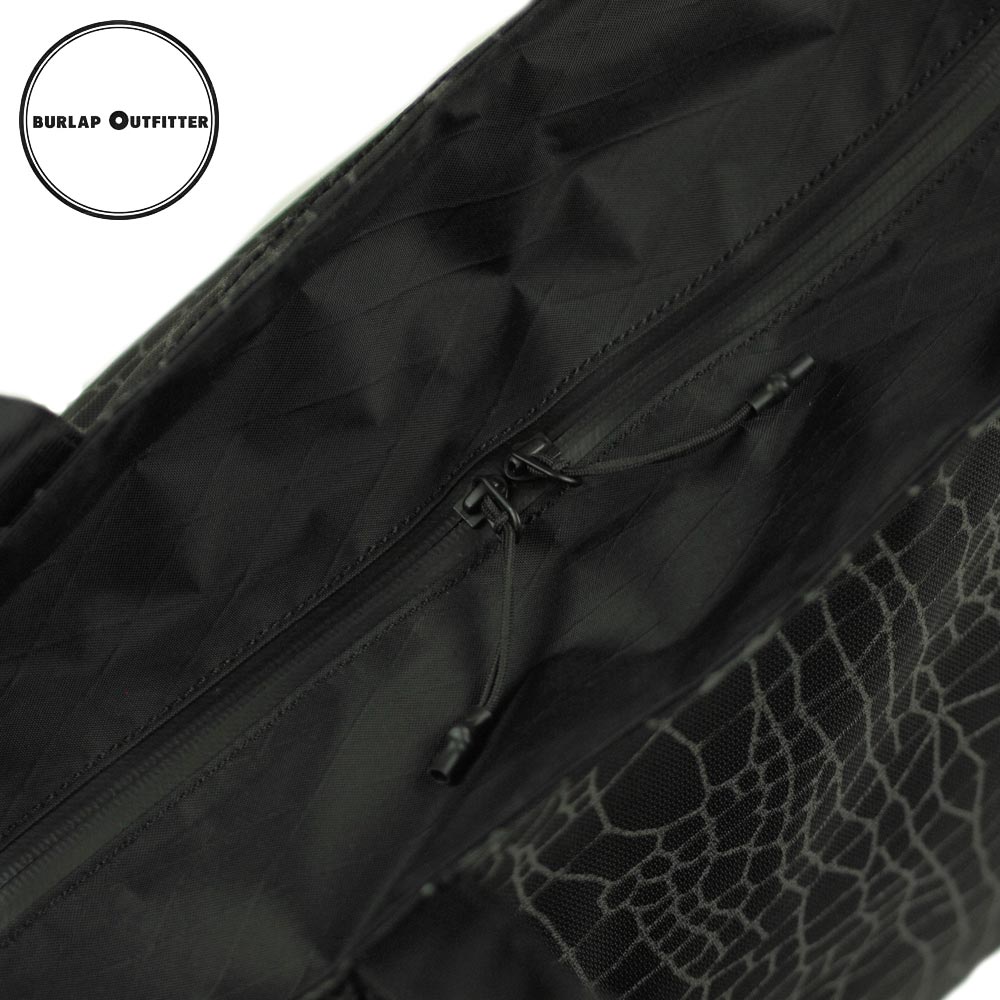 Burlap Outfitter TOTE BAG SPIDER WEB