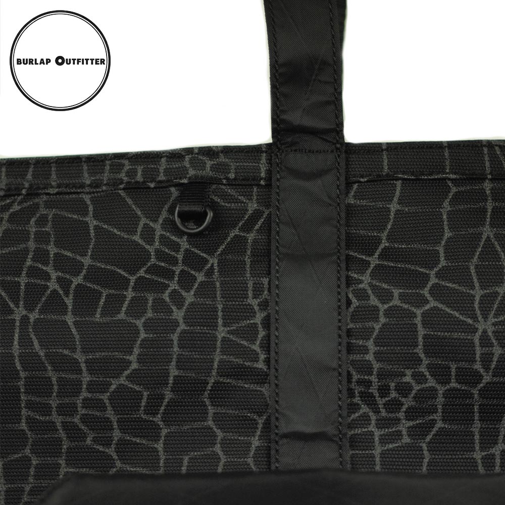 Burlap Outfitter TOTE BAG SPIDER WEB