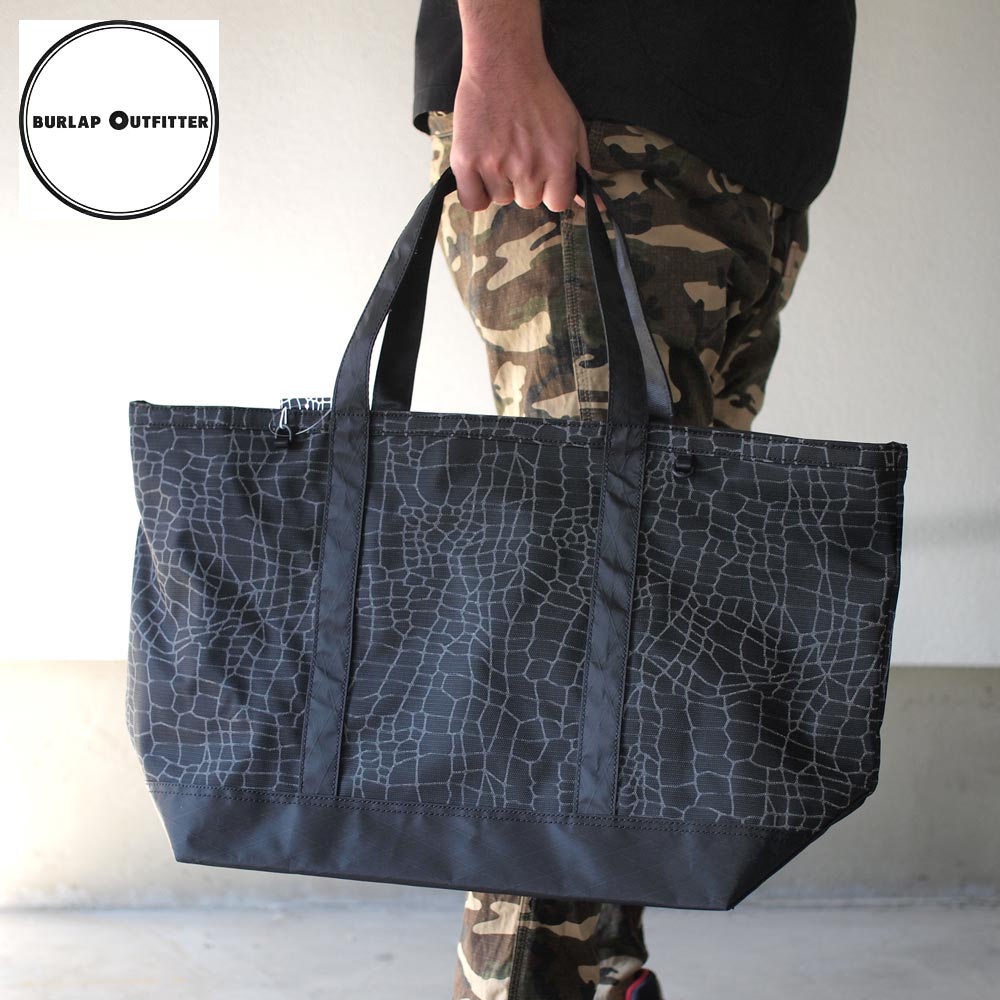 Burlap Outfitter TOTE BAG SPIDER WEB