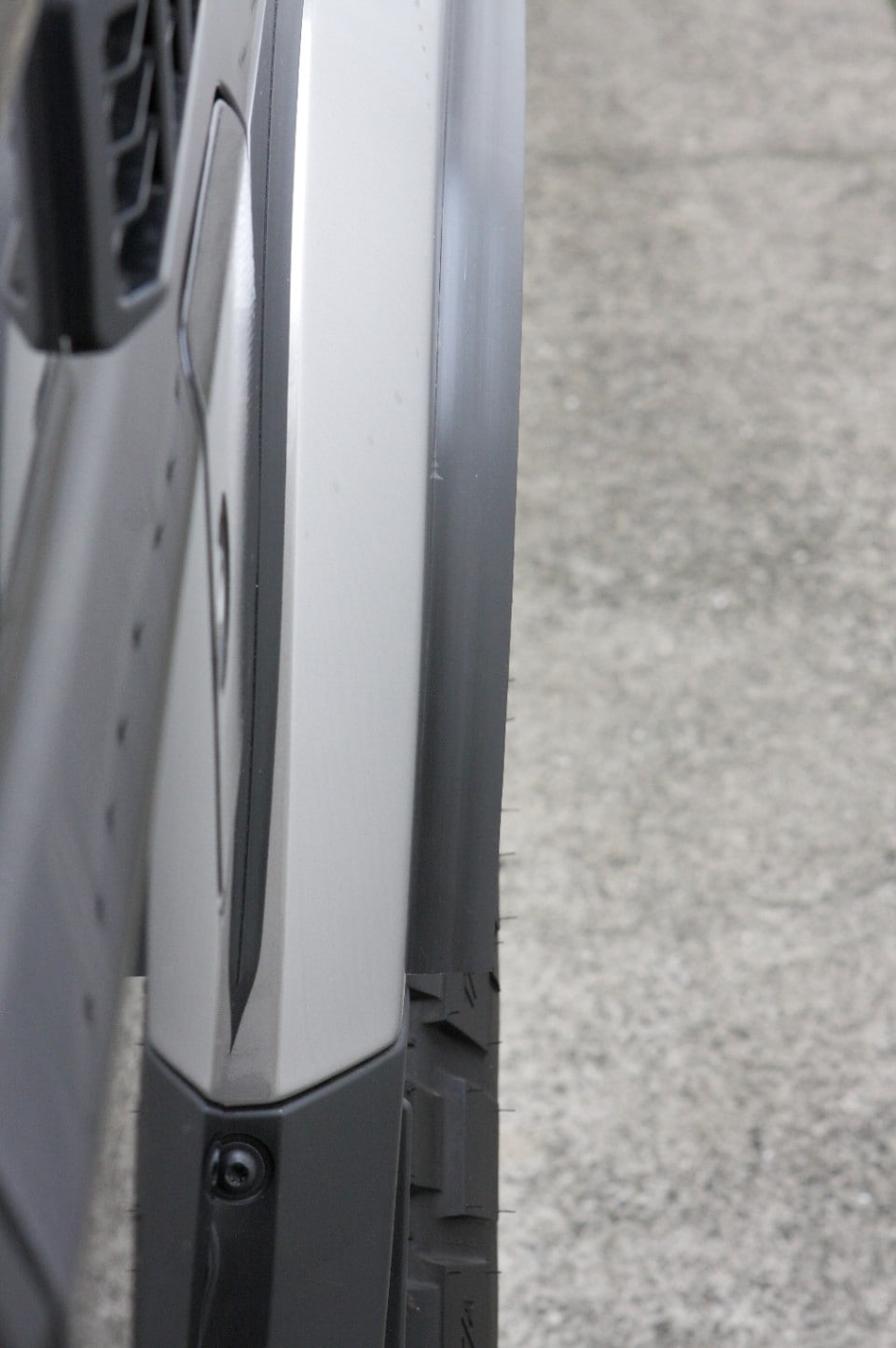 ジムニー用ワイドトレッド&オーバーフェンダー（ラバー）セット