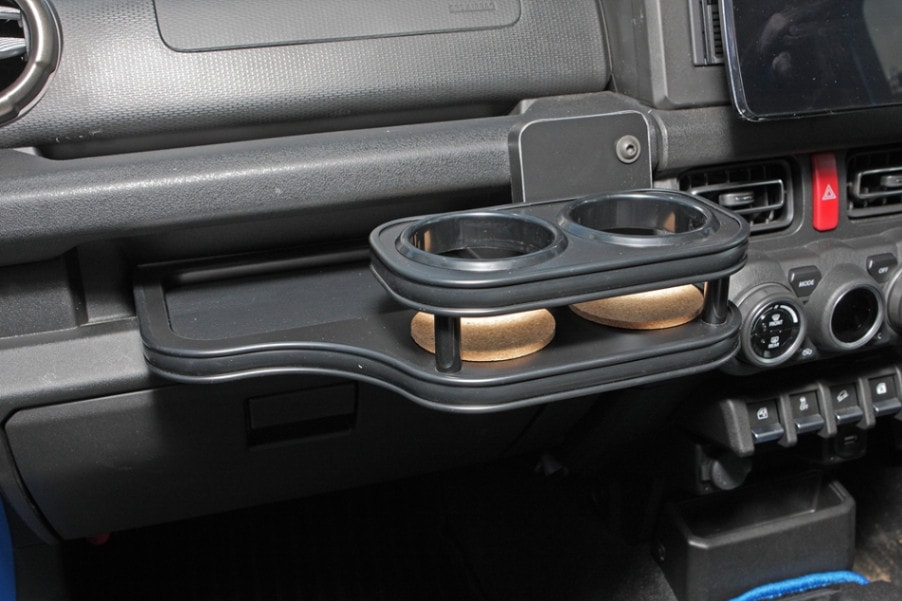 ジムニー JB64W ステンレス エントランスモール ENT－MOL－093 スカッフ キッキング シル ステップ ガーニッシュ