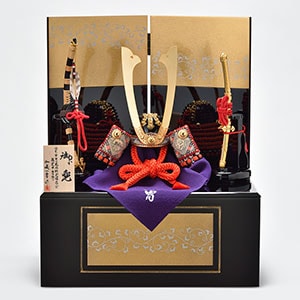 一冑作 四分の一 赤糸長鍬兜収納飾りセット