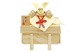 朔太郎作 淡赤裾濃威 兜 5号