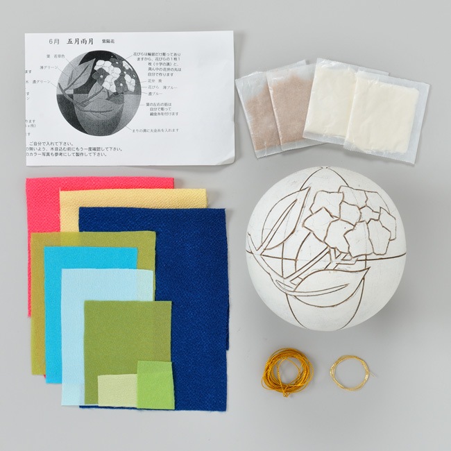 ルイちゃん　木目込みまり　6センチ/5センチ玉セット ルイちゃん様専用 木目込みまり 6センチ/5センチ玉セット - メルカリ