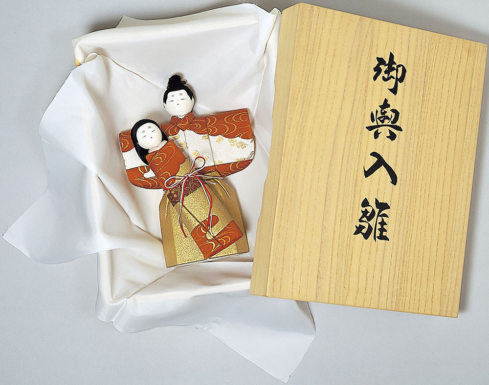 木目込人形 金の小槌を持った男子 五月人形 金太郎 ケース飾り ケース入り 8号金太郎兜持ち ケース