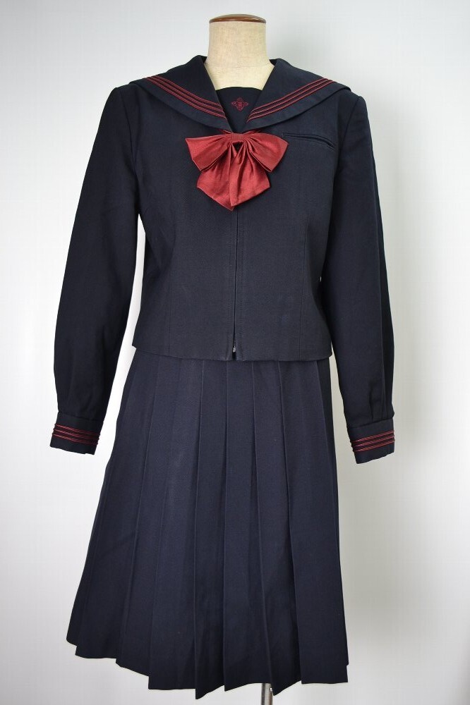 東京都 日本大学豊山女子中学校 セーラー冬服 前開き リボン＊T0209  