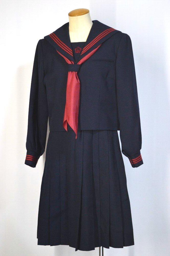 埼玉県 さいたま市立桜山中学校 赤3ラインセーラー冬服