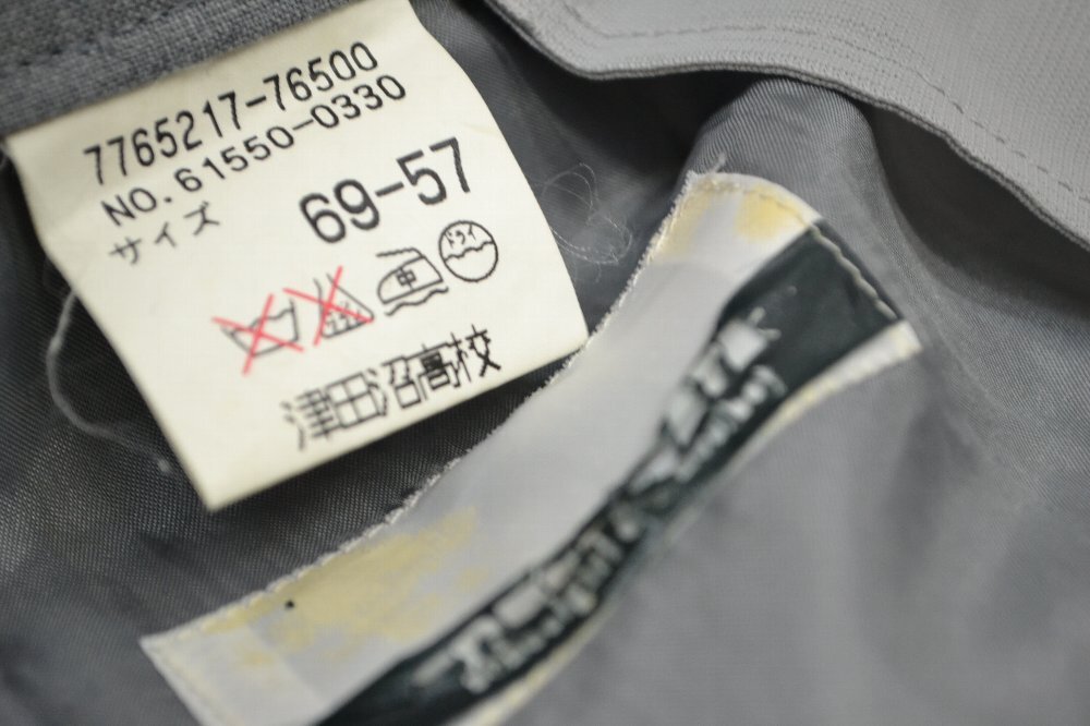 ոΩ ľ¹ع ƥ ΢դ4P1423