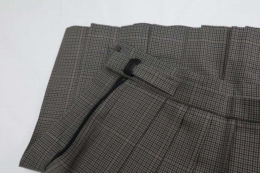 ���ո�Ω µ���������ع� �֥쥶������ ��ܥ��R0169