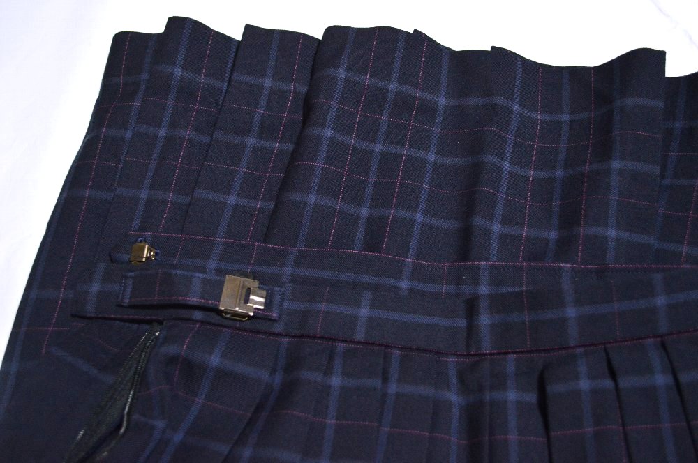 ����� �����������ֹ����ع� �֥쥶������ �ͥ����� Ⱦµ�֥饦�� ISETAN��T4817