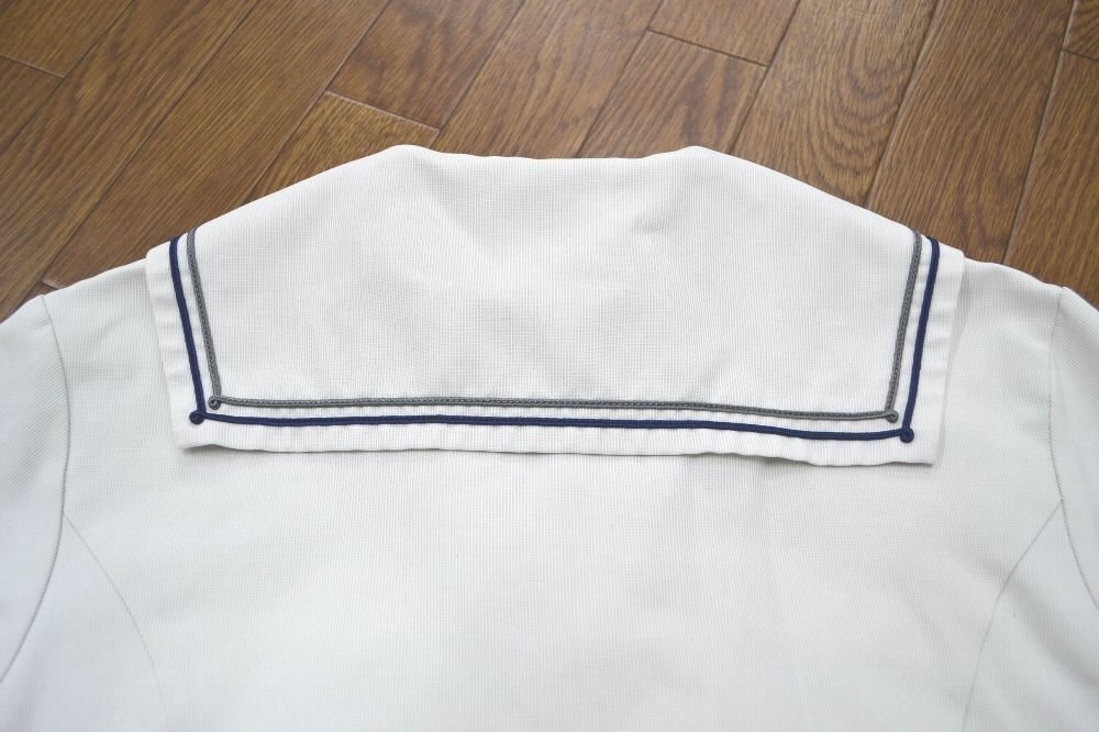 ��̸� ��ܳ������ �����ع� ���� ����6044