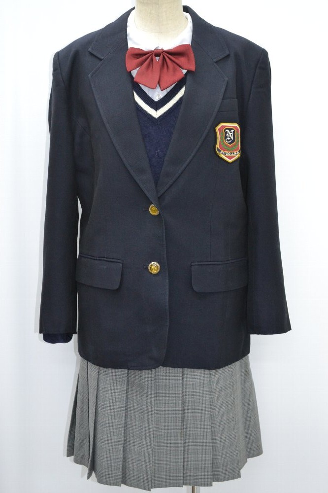 ��̸� ���Ļ�Ω������ع� �֥쥶���������ƥ������� ��NA0330