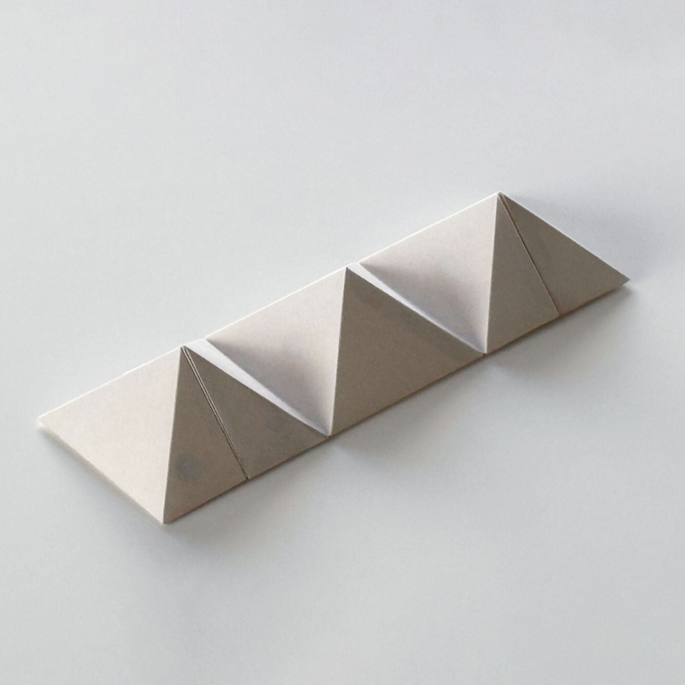 MATHNOBI-PM-001　すうがくの紙模型　四角錐の体積説明器