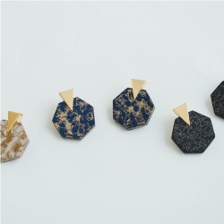 ŷɴإ󥰡ԥ / TSUGARU-Style Lacquered Geometric Earrings