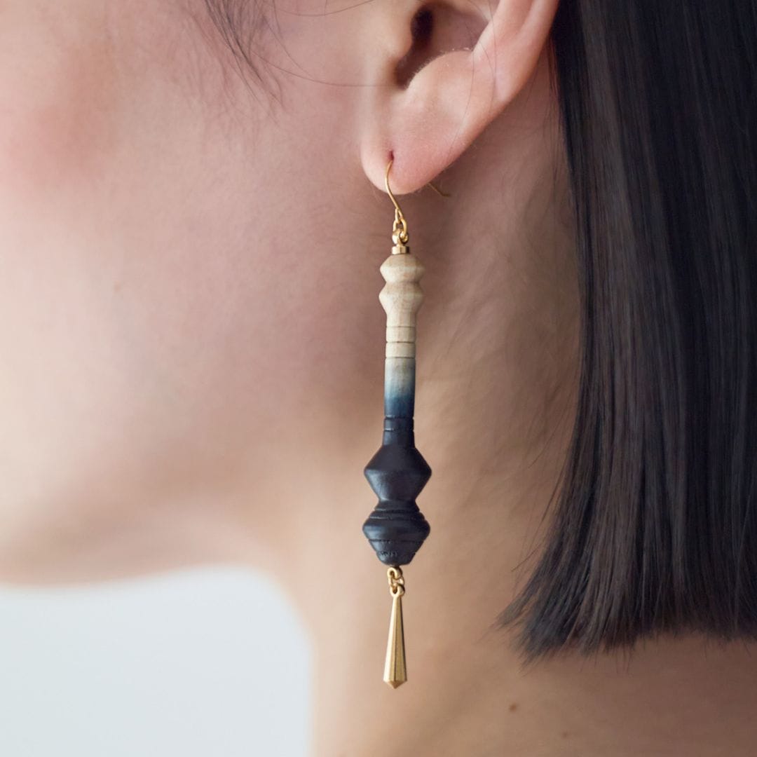 挽物ピアス・イヤリング(Type B) - 藍染グラデーション / Wooden Carved Indigo Gradation Earrings　(Type B)