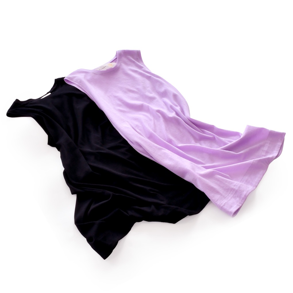 後スリットタンクトップ