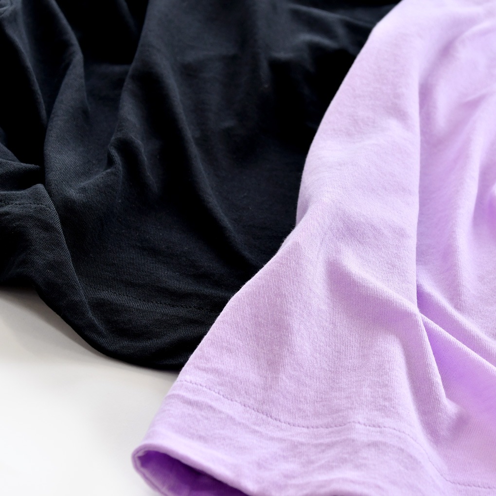 後スリットタンクトップ