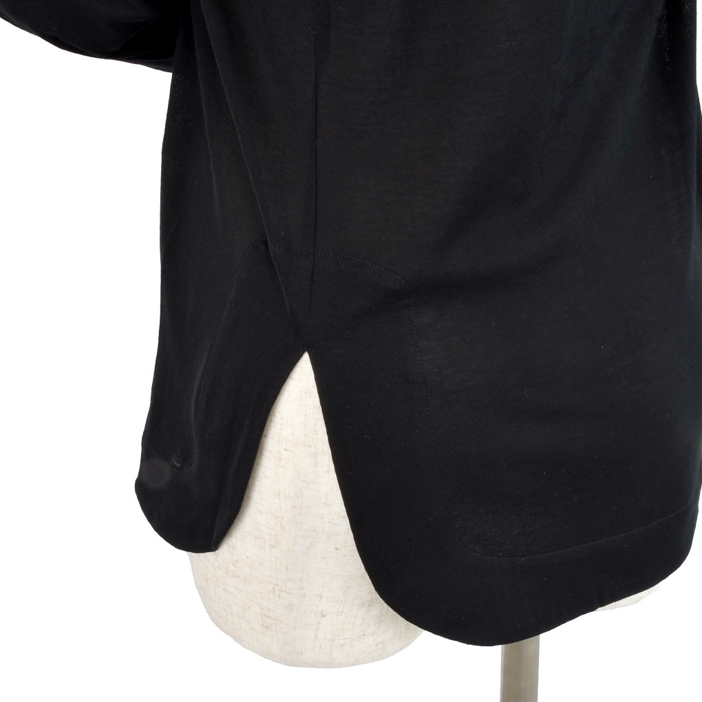 後スリット長袖Ｔ