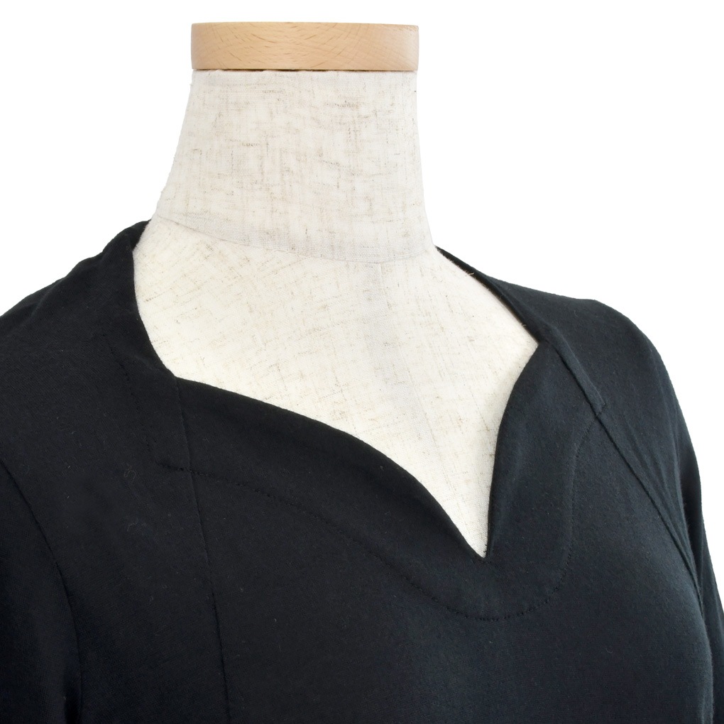 変り衿ぐり長袖Ｔ－天竺