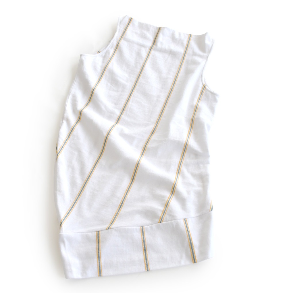 サイドドレープノースリーブT-ストライプ