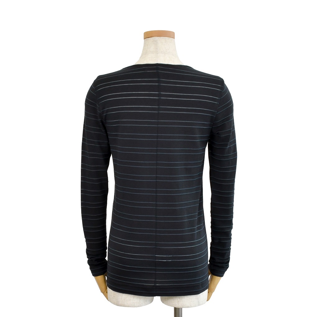 変わりV衿T-透かしボーダー