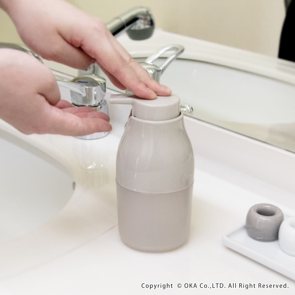 プリス ベイス ウィル ディスペンサー 泡タイプ （ PLYS 容量 約250ml