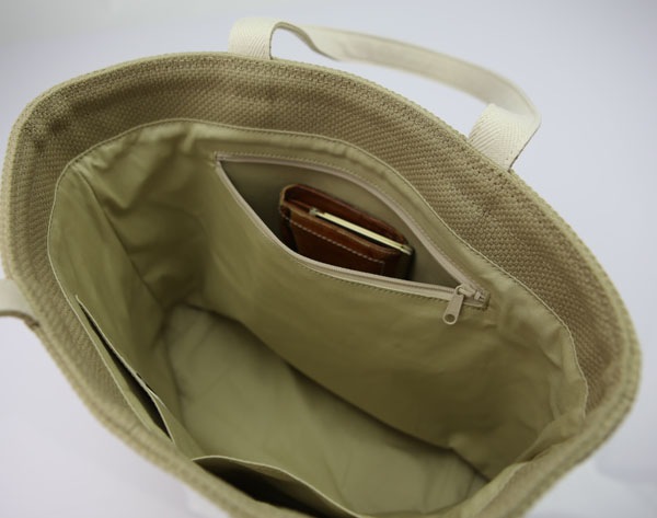 Simple tote