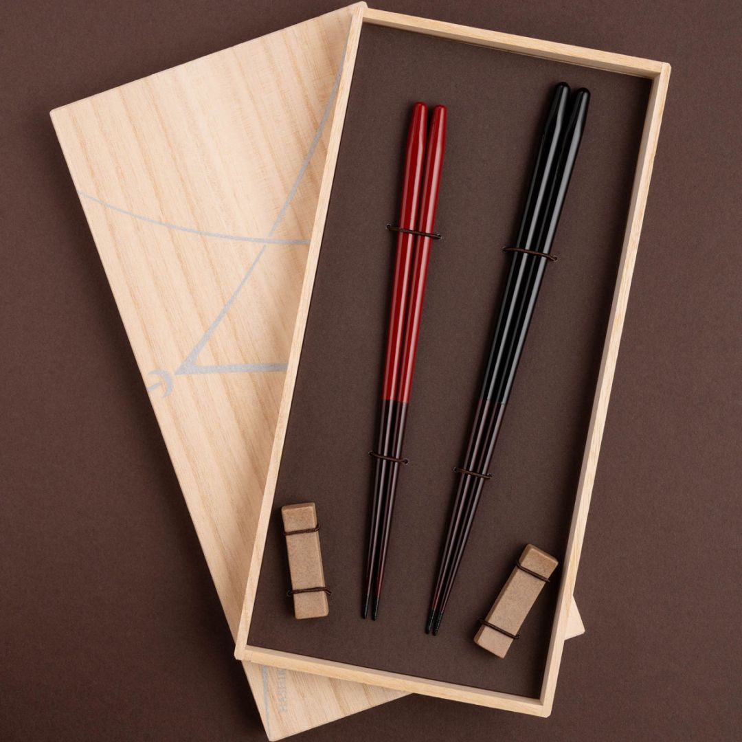 食洗花漆 ペア 砂岩箸置付 ギフト箱付 | お箸の専門店 【箸蔵まつかん