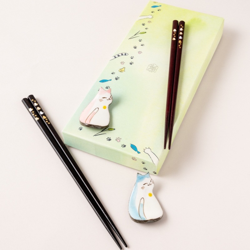 【名入れ対応:可】猫のさんぽみち 夫婦箸 見返りにゃんこ箸置付 ギフト箱入 食洗機対応