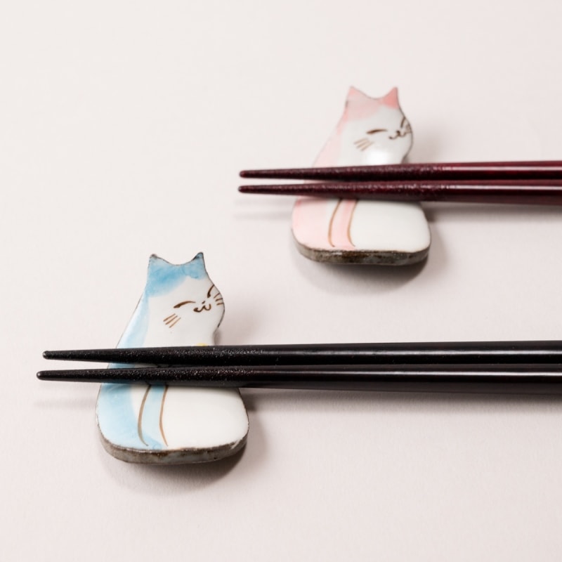 名入れ対応：可】猫のさんぽみち 中 見返りにゃんこ箸置付 ギフト箱入