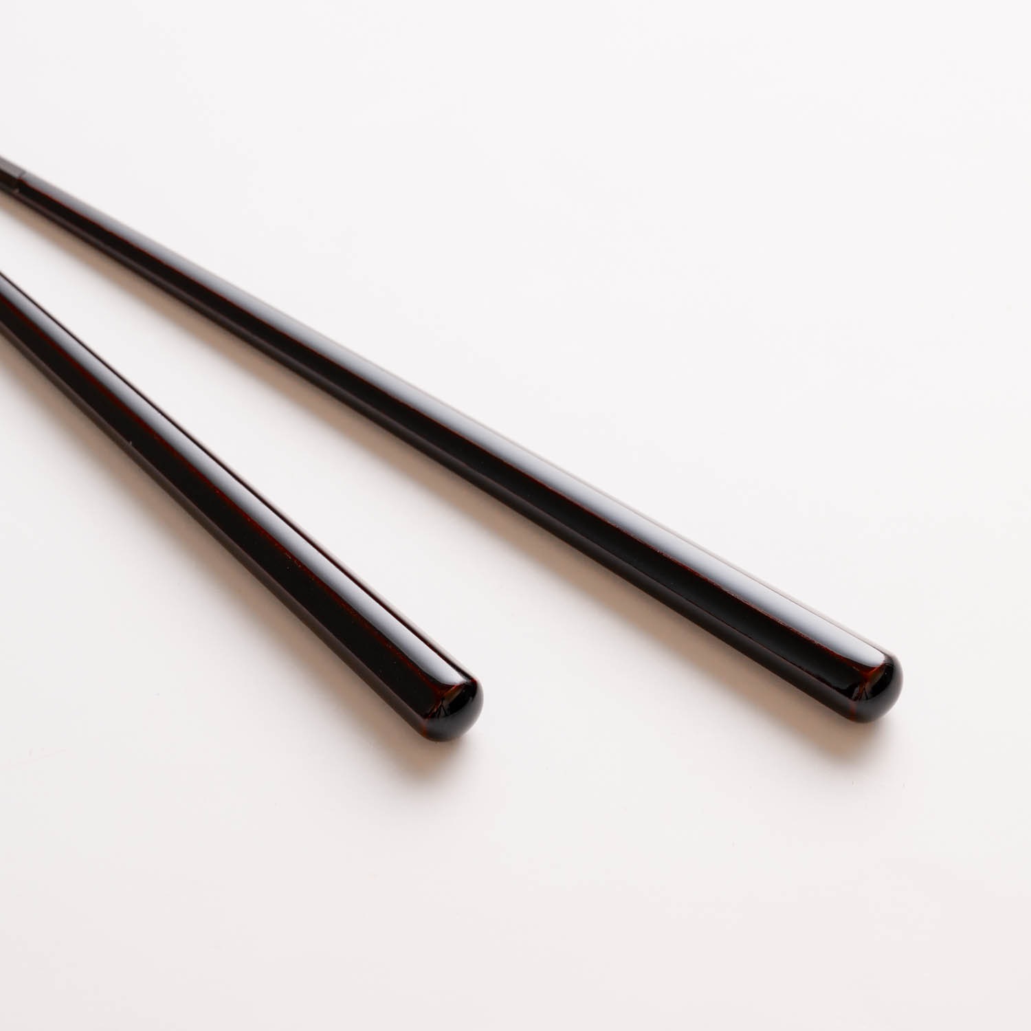 漆塗分正八箸｜越前漆器の美しさと唐木の持ち心地｜黒檀/サティーネ 八角 23.5cm/22cm