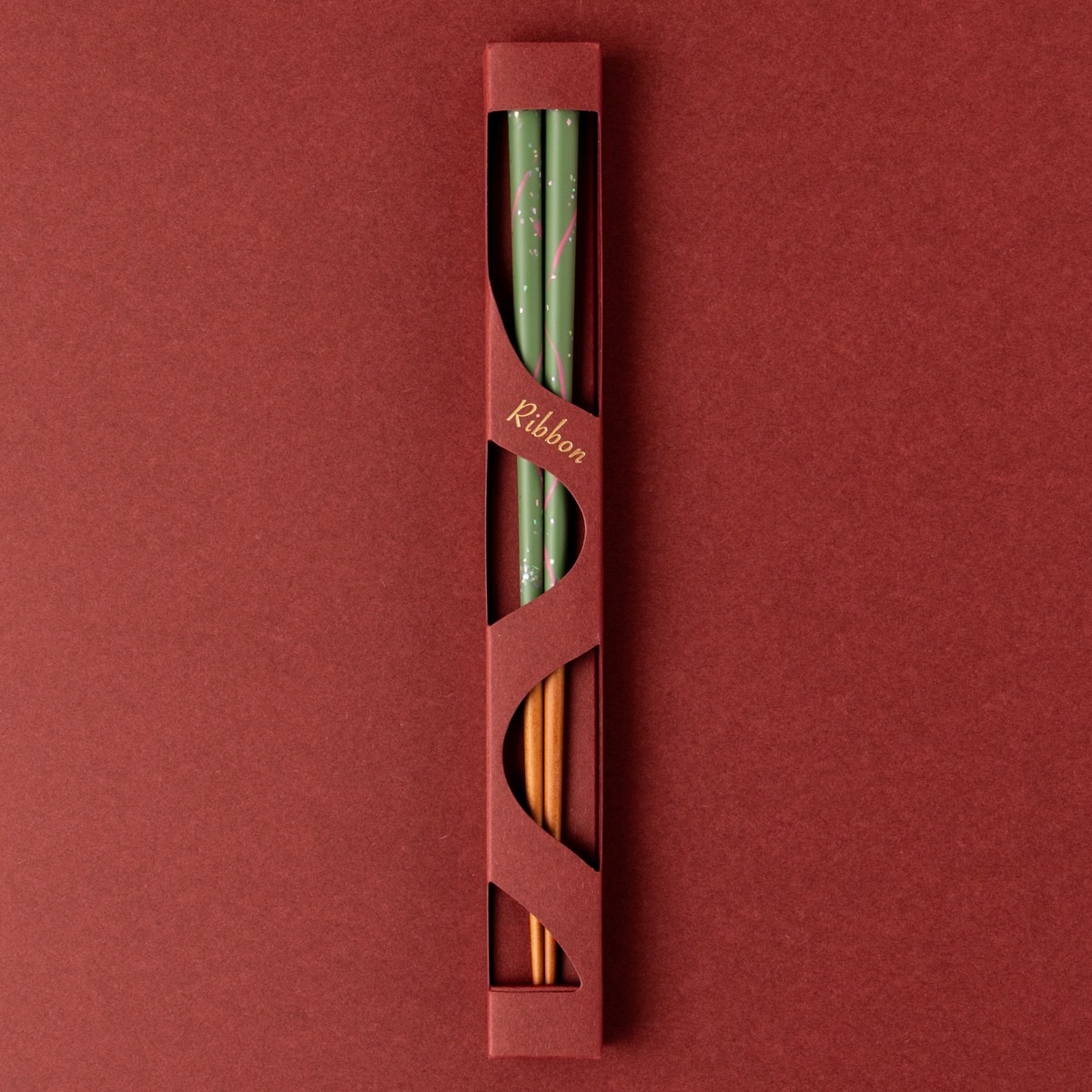 限定商品 Happy Holidays Ribbon｜手仕事のリボン柄でトキメキを｜23cm